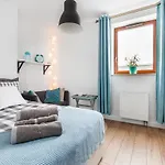 Апартаменты Goodhome - Sea Towers *
