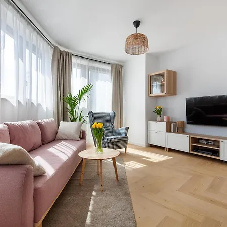 Goodhome - Sea Towers Appartement